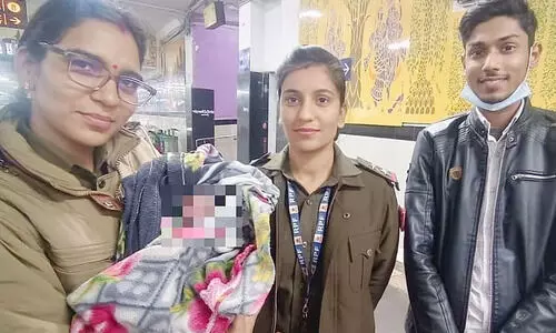 ട്രെയിനിൽ യുവതിക്ക് സുഖപ്രസവം; രക്ഷകരായി ആർ.പി.എഫ് ഉദ്യോഗസ്ഥർ