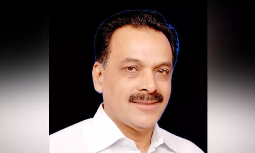 ശം​സു​ൽ ഉ​ല​മ അ​റ​ബി​ക് കോ​ള​ജ് അ​വാ​ർ​ഡ് പി.​എം. അ​ബ്ദു​ൽ ല​ത്തീ​ഫ് ഹാ​ജി​ക്ക്