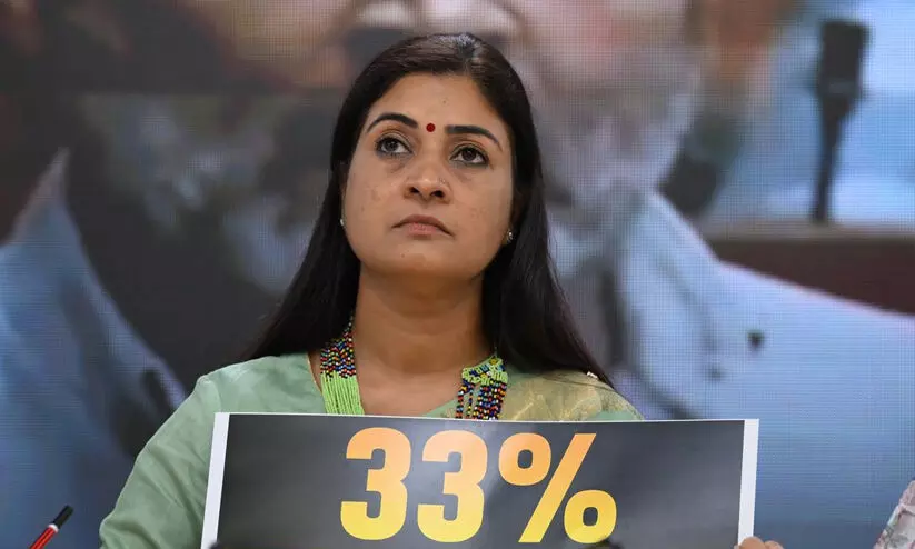 ഡൽഹിയെ ചൂഷണം ചെയ്ത കെജ്രിവാൾ തകർക്കപ്പെടുമെന്ന് അൽക ലാംബ