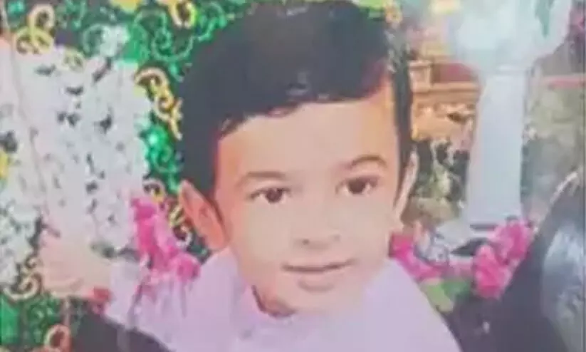 മാലിന്യക്കുഴിയിൽ വീണ് മരിച്ച കുട്ടിയുടെ മൃതദേഹം നാട്ടിലെത്തിച്ചു