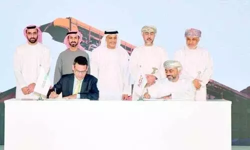 ഹ​ഫീ​ത്ത് റെ​യി​ൽ; ത​ന്ത്രപ്ര​ധാ​ന ക​രാ​റു​ക​ളി​ൽ ഒ​പ്പു​വെ​ച്ചു