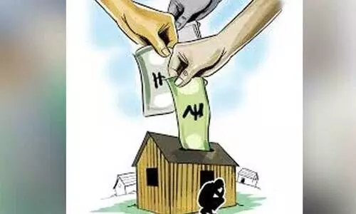 വി​സ്മൃ​തി​യി​ലാ​കു​ന്ന പ​ണം​പ​യ​റ്റു​ക​ൾ