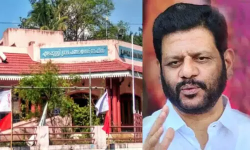 എലപ്പുള്ളി പഞ്ചായത്ത് ഭരണം മദ്യക്കമ്പനിക്കായി സി.പി.എം അട്ടിമറിക്കുന്നു- വി.കെ. ശ്രീകണ്ഠൻ എലപ്പുള്ളി പഞ്ചായത്ത് ഭരണം മദ്യക്കമ്പനിക്കായി സി.പി.എം അട്ടിമറിക്കുന്നു- വി.കെ. ശ്രീകണ്ഠൻ