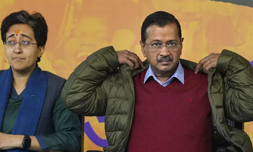 സ്വ​ത​ന്ത്ര വേ​ഷ​ത്തി​ൽ സാ​ധ്യ​മ​ല്ല, മു​ഴു​സ​മ​യ രാ​ഷ്ട്രീ​യ പാ​ർ​ട്ടി