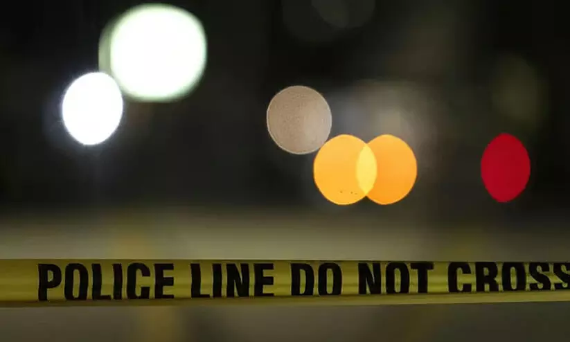 മഹാകുംഭമേളക്ക് തിരിച്ച മിനി ട്രക്ക് എസ്.യു.വിയുമായി കൂട്ടിയിടിച്ച് മധ്യപ്രദേശിൽ മൂന്ന് മരണം മഹാകുംഭമേളക്ക് തിരിച്ച മിനി ട്രക്ക് എസ്.യു.വിയുമായി കൂട്ടിയിടിച്ച് മധ്യപ്രദേശിൽ മൂന്ന് മരണം