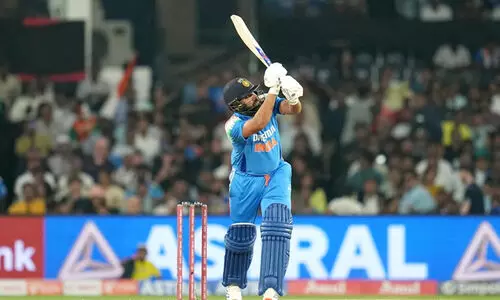 ക്രിസ് ഗെയ്‍ലിന്‍റെ റെക്കോഡ് മറികടന്ന് രോഹിത്; താരത്തിനു മുന്നിൽ ഇനി പാകിസ്താൻ ഇതിഹാസം മാത്രം...