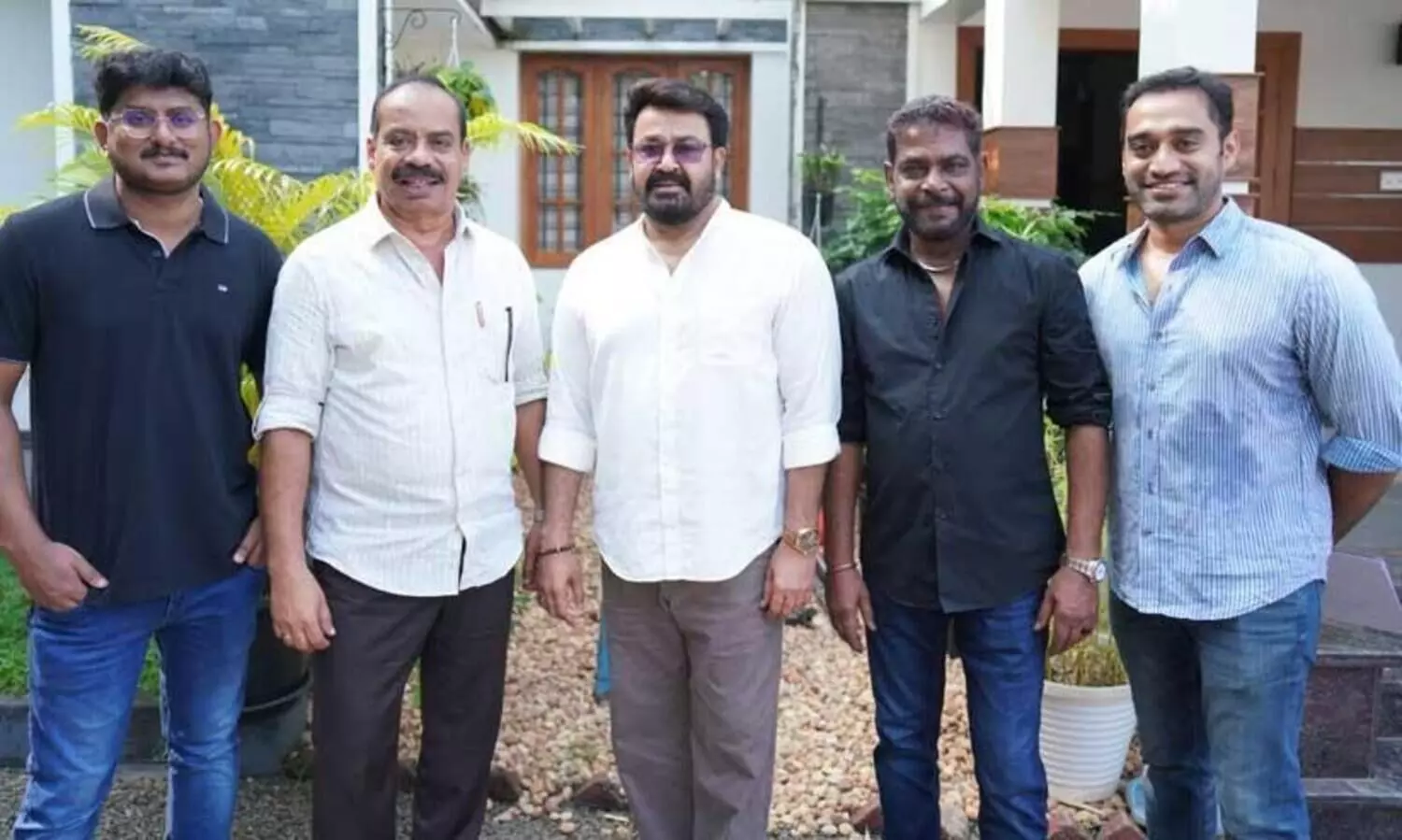 സത്യൻ അന്തിക്കാടും മോഹൻലാലും ഒന്നിക്കുന്ന ഹൃദയപൂർവ്വം ആരംഭിച്ചു