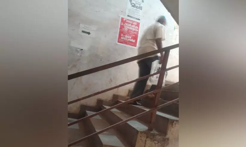 താ​ലൂ​ക്ക് ഓ​ഫി​സ്​ പ​ടി​ക​യ​റ്റം ക​ഠി​നം ത​ന്നെ