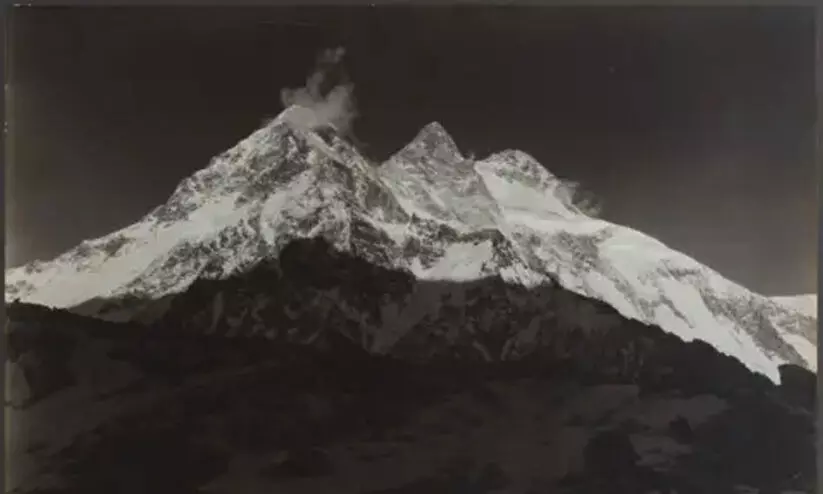 വിറ്റോറിയോ സെല്ല; നൂറ്റാണ്ടു മുമ്പത്തെ ഹിമാലയത്തിന്റെ ചിത്രങ്ങൾ പകർത്തിയ സാഹസികനായ ഫോട്ടോഗ്രാഫർ വിറ്റോറിയോ സെല്ല; നൂറ്റാണ്ടു മുമ്പത്തെ ഹിമാലയത്തിന്റെ ചിത്രങ്ങൾ പകർത്തിയ സാഹസികനായ ഫോട്ടോഗ്രാഫർ