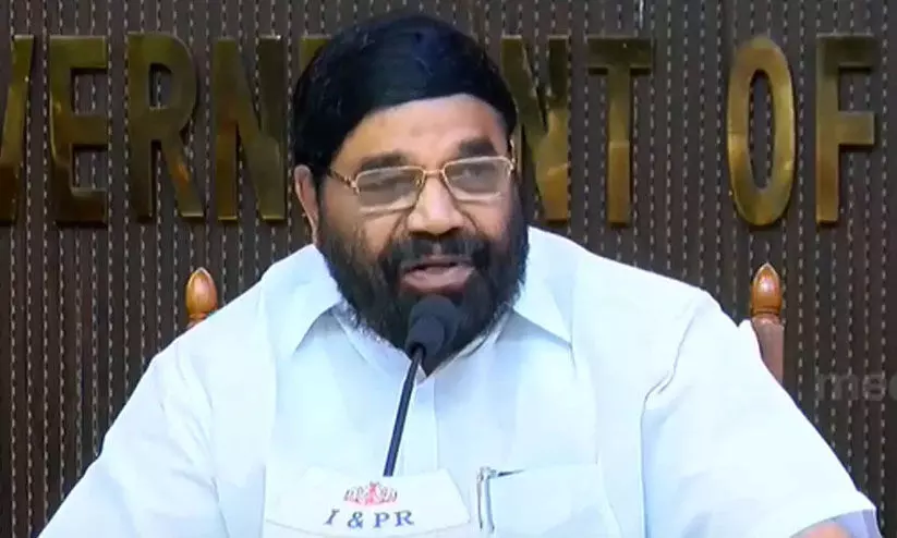 വയനാട് സഹകരണ ബാങ്ക് നിയമനക്കോഴ: പ്രാഥമിക അന്വേഷണത്തിൽ ക്രമക്കേട് കണ്ടെത്തി - വി.എൻ. വാസവൻ വയനാട് സഹകരണ ബാങ്ക് നിയമനക്കോഴ: പ്രാഥമിക അന്വേഷണത്തിൽ ക്രമക്കേട് കണ്ടെത്തി - വി.എൻ. വാസവൻ