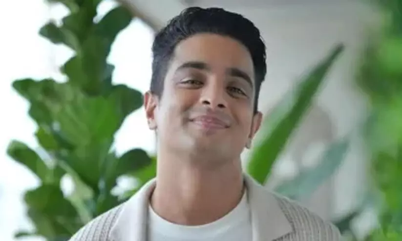 ടെലിവിഷൻ ഷോയിൽ മത്സരാർഥിയോടുള്ള അശ്ലീല ചോദ്യം വിവാദമായി; മാപ്പു ചോദിച്ച് രൺവീർ അലഹബാദിയ