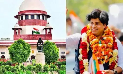 ഇമ്രാൻ പ്രതാപ്ഗഡിയുടെ കവിതക്കെതിരെ കേസ്; സർഗാത്മകത ഓർമിപ്പിച്ച് സുപ്രീംകോടതി