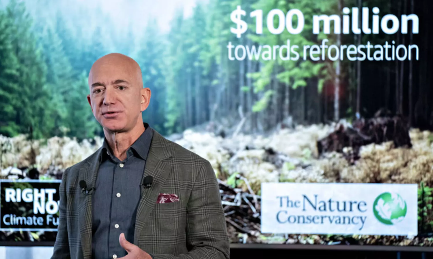 കാലാവസ്ഥാ ഗ്രൂപിനുള്ള പിന്തുണ അവസാനിപ്പിച്ച് ജെഫ് ബെസോസ് ഫണ്ട്; യു.എസ് ശതകോടീശ്വരന്മാർ ‘ട്രംപിനെ വണങ്ങുന്ന’തിന്റെ ഭാഗമെന്ന് വിമർശനം