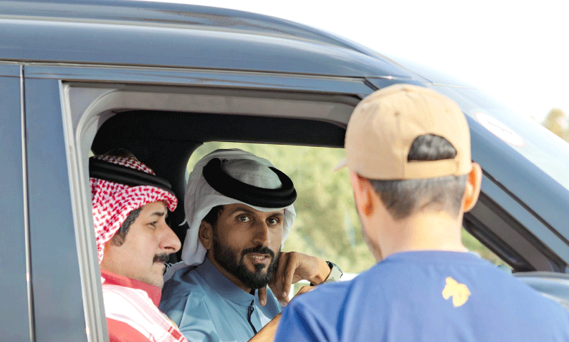 റോയൽ എൻഡുറൻസ് ടീമിന്റെ പരിശീലനം നേരിട്ട് കാണാനെത്തി ശൈഖ് നാസർ റോയൽ എൻഡുറൻസ് ടീമിന്റെ പരിശീലനം നേരിട്ട് കാണാനെത്തി ശൈഖ് നാസർ