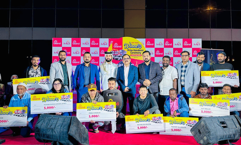 ഗ്രാൻഡ് മാൾ ന്യൂ ഇയർ മെഗാ പ്രമോഷൻ സമ്മാനങ്ങൾ വിതരണം ചെയ്തു ഗ്രാൻഡ് മാൾ ന്യൂ ഇയർ മെഗാ പ്രമോഷൻ സമ്മാനങ്ങൾ വിതരണം ചെയ്തു