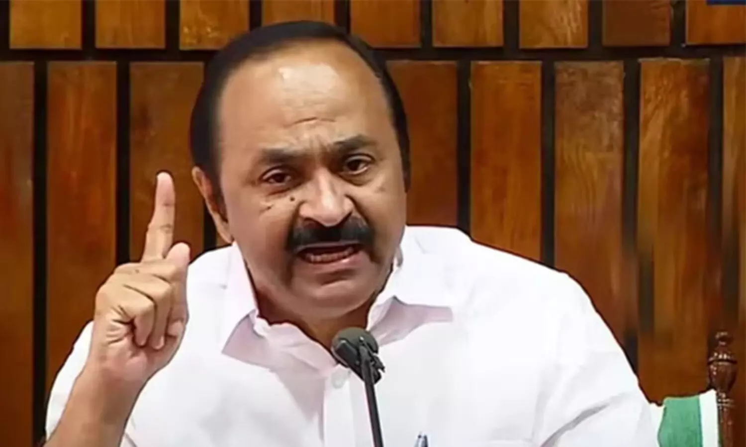 കാടിനുള്ളിലാണ് വന്യജീവി ആക്രമണങ്ങള്‍ ഉണ്ടായതെന്ന് വനംമന്ത്രി പറയുന്നത് തെറ്റ്- വി.ഡി. സതീശൻ