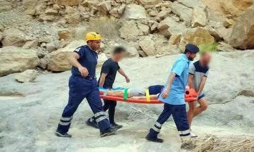 ഹൈ​ക്കി​ങ്ങി​നി​ടെ വീ​ണ് പ​രി​ക്ക്