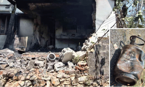 വട്ടിയൂര്‍ക്കാവില്‍ ഗ്യാസ് സിലിണ്ടറിന് തീപിടിച്ച് വയോധികന് ഗുരുതര പരിക്ക്