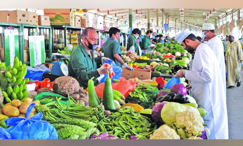 ര​ണ്ടാം വി​ള​വെ​ടു​പ്പ് തു​ട​ങ്ങി; വി​പ​ണി കീ​ഴ​ടക്കി ഒ​മാ​ൻ പ​ച്ച​ക്ക​റി​ക​ൾ