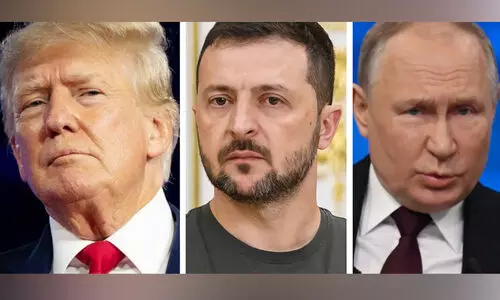 റഷ്യ-യുക്രെയ്ൻ യുദ്ധം അവസാനിപ്പിക്കാൻ ട്രംപ് പുടിനുമായും സെലെൻസ്കിയുമായും സംസാരിച്ചു റഷ്യ-യുക്രെയ്ൻ യുദ്ധം അവസാനിപ്പിക്കാൻ ട്രംപ് പുടിനുമായും സെലെൻസ്കിയുമായും സംസാരിച്ചു