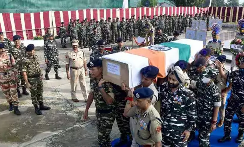 വീരമൃത്യു വരിച്ച 40 ജവാന്മാരെ ഓർമിച്ച് രാജ്യം; പുൽവാമ ഭീകരാക്രമണത്തിന് ആറു വയസ്സ്