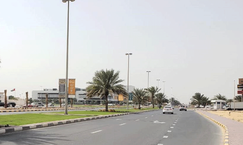 മു​വൈ​ല വാ​ണി​ജ്യ മേ​ഖ​ല​യി​ൽ റോ​ഡ് വി​ക​സി​പ്പി​ച്ചു