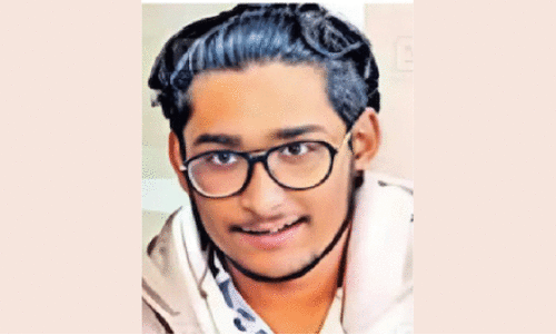 നീ​ന്ത​ൽ​ക്കു​ള​ത്തി​ൽ വീ​ണ്​ മ​രി​ച്ച യു​വാ​വി​ന്‍റെ മൃ​ത​ദേ​ഹം നാ​ട്ടി​ലെ​ത്തി​ച്ചു