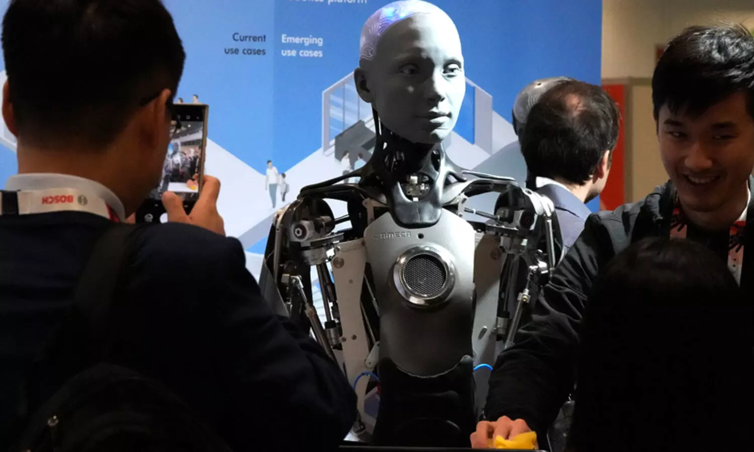 എ.ഐ നിയന്ത്രിത ഹ്യൂമനോയിഡ് റോബോട്ടുകളിലേക്ക് കണ്ണെറിഞ്ഞ് ‘മെറ്റ’; വൻ നിക്ഷേപത്തിനൊരുങ്ങുന്നു​