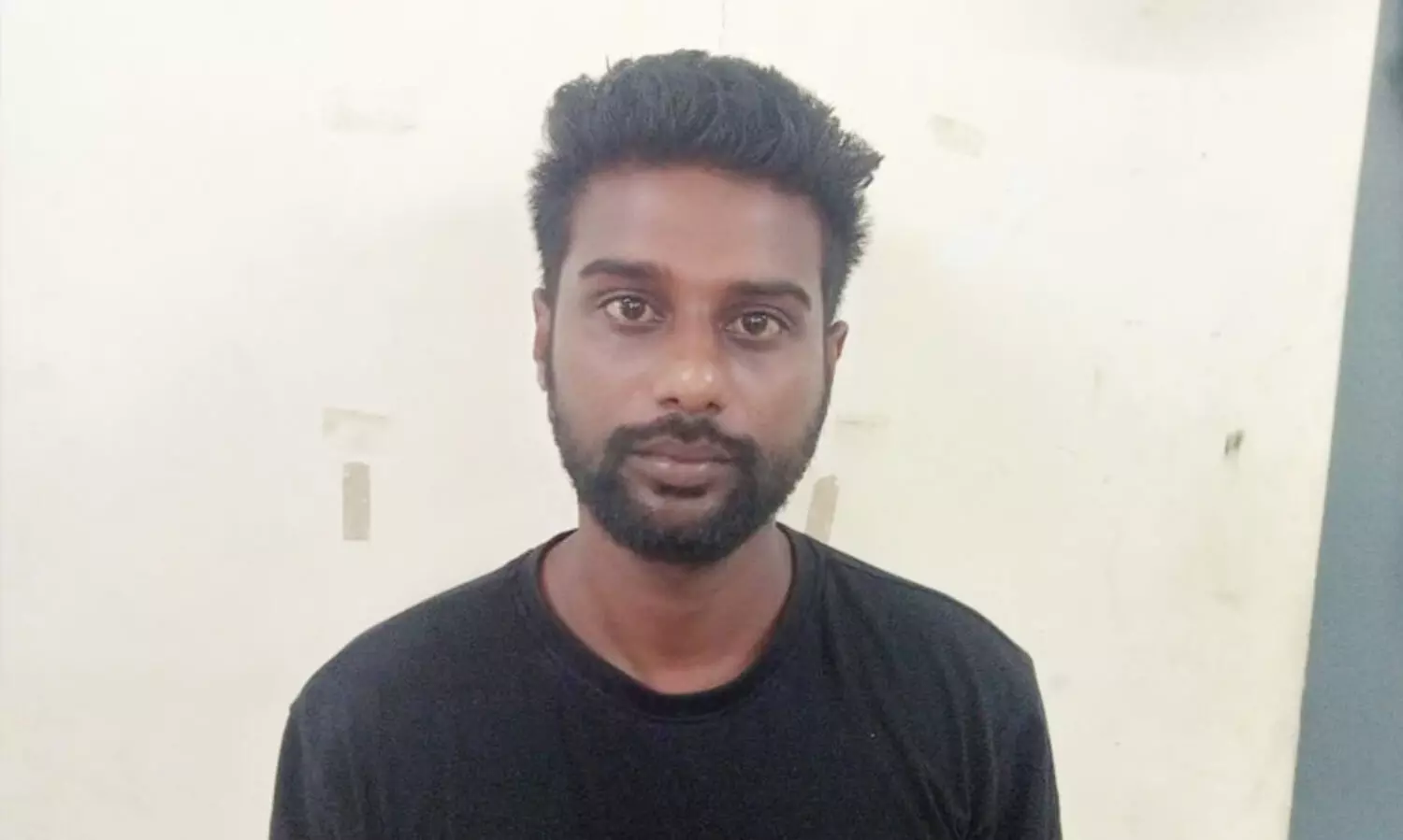 പെട്ടെന്ന് പണമുണ്ടാക്കാൻ മയക്കു മരുന്ന് കച്ചവടത്തിനിറങ്ങി:   എം.ഡി.എം.എയും കഞ്ചാവുമായി യുവാവ് പിടിയിൽ