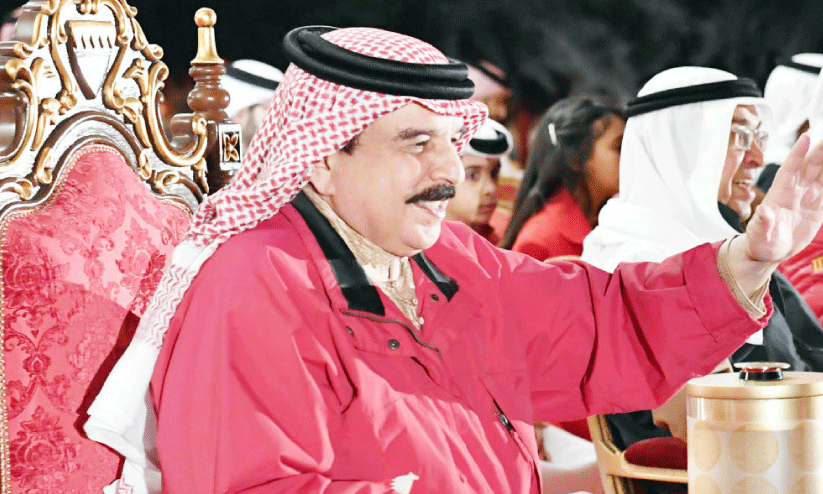 24ാം വാ​ർ​ഷി​ക നി​റ​വി​ൽ ദേ​ശീ​യ റ​ഫ​റ​ണ്ടം, ഹ​മ​ദ് രാ​ജാ​വി​ന് ആ​ശം​സ​ക​ളു​മാ​യി രാ​ജ്യം