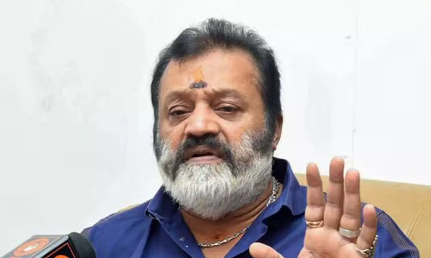 കൈക്കൂലി വാങ്ങുന്ന സര്‍ക്കാര്‍ ഉദ്യോഗസ്ഥരുടെ നടുവൊടിച്ചുവിടേണ്ടിവരും -സുരേഷ് ഗോപി