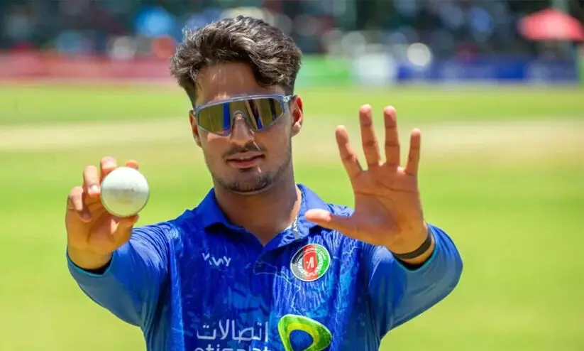 അള്ളാ ഗസൻഫർ പുറത്ത്; മറ്റൊരു അഫ്ഗാൻ താരത്തെ പകുതി വിലക്ക് സ്വന്തമാക്കി മുംബൈ ഇന്ത്യൻസ് അള്ളാ ഗസൻഫർ പുറത്ത്; മറ്റൊരു അഫ്ഗാൻ താരത്തെ പകുതി വിലക്ക് സ്വന്തമാക്കി മുംബൈ ഇന്ത്യൻസ്