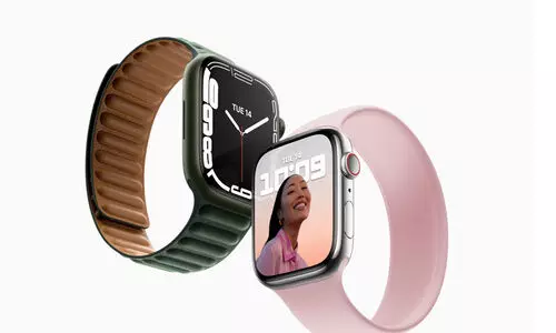 ആപ്പിൾ വാച്ചുകൾക്ക് വമ്പൻ വിലക്കുറവ്; ആപ്പിൾ പ്രേമികൾക്ക് ആഘോഷം