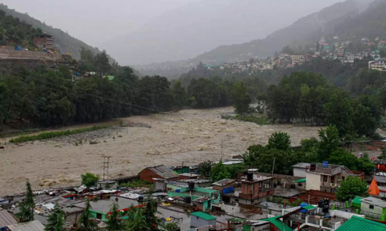 ഹിമാചൽ പ്രദേശിന്റെ 45 ശതമാനം പ്രദേശത്തും മണ്ണിടിച്ചിലിന് സാധ്യത; ആശങ്ക ഉയർത്തി ഐ.ഐ.ടി റിപ്പോർട്ട്