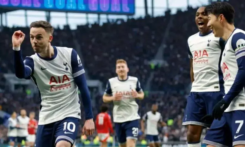 മാഞ്ചസ്റ്റർ യുനൈറ്റഡിന് വീണ്ടും തോൽവി; മറുപടിയില്ലാത്ത ഒറ്റ ഗോളിന് ജയം പിടിച്ച് ടോട്ടൻഹാം മാഞ്ചസ്റ്റർ യുനൈറ്റഡിന് വീണ്ടും തോൽവി; മറുപടിയില്ലാത്ത ഒറ്റ ഗോളിന് ജയം പിടിച്ച് ടോട്ടൻഹാം