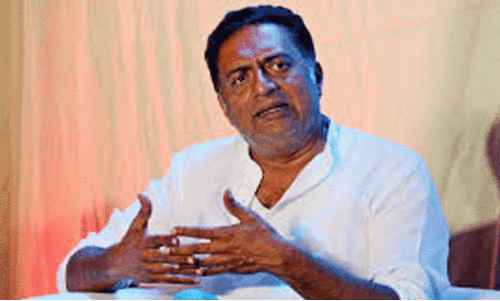 മ​താ​ചാ​ര​ങ്ങ​ളു​മാ​യി രാ​ഷ്ട്രീ​യം കൂ​ട്ടി​ക്ക​ല​ർ​ത്ത​രു​ത് -ന​ട​ൻ പ്ര​കാ​ശ് രാ​ജ്