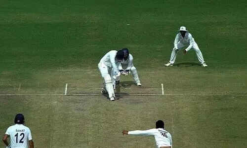 രഞ്ജി ട്രോഫി സെമി: ഗുജറാത്തിനെതിരെ കേരളത്തിന് ഭേദപ്പെട്ട തുടക്കം; ഓപണർമാർ പുറത്ത് രഞ്ജി ട്രോഫി സെമി: ഗുജറാത്തിനെതിരെ കേരളത്തിന് ഭേദപ്പെട്ട തുടക്കം; ഓപണർമാർ പുറത്ത്