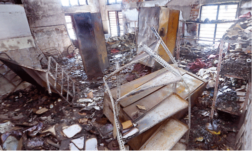 ജില്ല ആശുപത്രിയിൽ തീപിടിത്തം