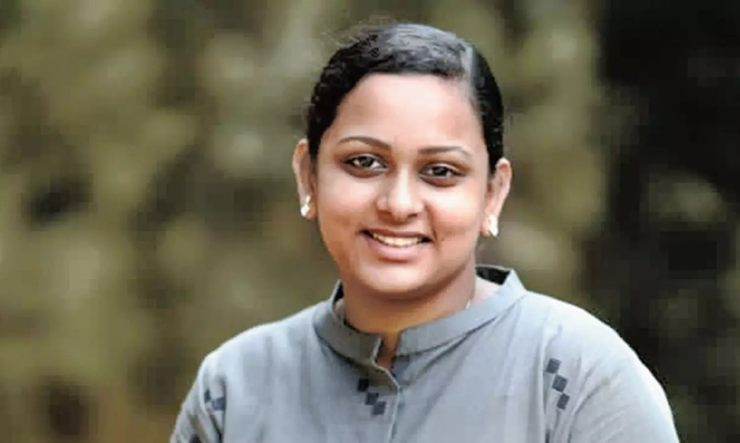 യു​വ​സാ​ര​ഥി​യു​ടെ കരുത്തിൽ അ​രു​വാ​പ്പു​ലത്തിന്​ പുരസ്കാരം