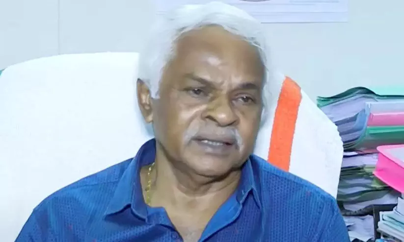 മനസ്സര്പ്പിച്ചു തന്നെയാണോ കേസ് രജിസ്റ്റര് ചെയ്തത്: പാതിവില തട്ടിപ്പില് ജസ്റ്റിസ് സി.എന്. രാമചന്ദ്രന് നായരെ പ്രതി ചേര്ത്തതില് ഹൈകോടതി മനസ്സര്പ്പിച്ചു തന്നെയാണോ കേസ് രജിസ്റ്റര് ചെയ്തത്: പാതിവില തട്ടിപ്പില് ജസ്റ്റിസ് സി.എന്. രാമചന്ദ്രന് നായരെ പ്രതി ചേര്ത്തതില് ഹൈകോടതി