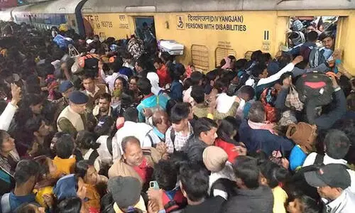 ഡൽഹി റെയിൽവേ സ്റ്റേഷൻ ദുരന്തം: രക്ഷാപ്രവർത്തനം വൈകിയത് 40 മിനിറ്റ്, റിപ്പോർട്ട് പുറത്ത്