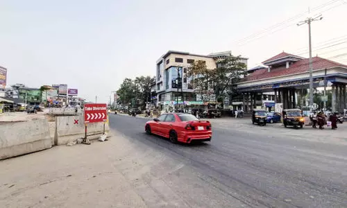 മെഡിക്കല്‍ കോളജ് ആശുപത്രിയെ വീര്‍പ്പുമുട്ടിച്ച് ദേശീയപാത വികസനം