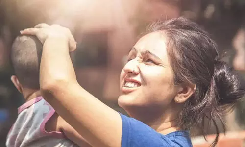 കാലാവസ്ഥാ വ്യതിയാനം ഉഷ്ണതരംഗ മരണനിരക്ക് വർധിപ്പിക്കുന്നു; നഗരങ്ങളിൽ കൂടുതൽ അപകട സാധ്യതയെന്ന് പഠനം കാലാവസ്ഥാ വ്യതിയാനം ഉഷ്ണതരംഗ മരണനിരക്ക് വർധിപ്പിക്കുന്നു; നഗരങ്ങളിൽ കൂടുതൽ അപകട സാധ്യതയെന്ന് പഠനം