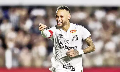 വീണ്ടും ആനന്ദം കണ്ടെത്തുന്നു; സാന്റോസിലെ ആദ്യ ഗോളിന് പിന്നാലെ നെയ്മർ