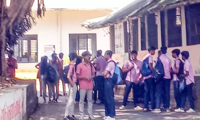 പരീക്ഷ മൂഡ് ‘ഓൺ’; കുട്ടികൾ ‘കൂൾ’ പരീക്ഷ മൂഡ് ‘ഓൺ’; കുട്ടികൾ ‘കൂൾ’