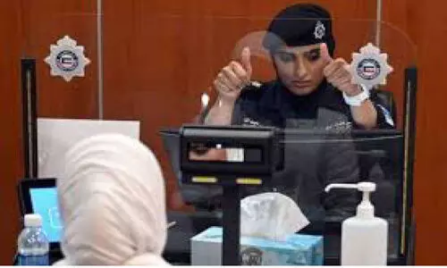 ബ​യോ​മെ​ട്രി​ക് കു​രു​ക്കാ​യി; വ്യാ​ജ​രേ​ഖ​യി​ലെ​ത്തി​യ നി​ര​വ​ധി പേ​ർ പി​ടി​യി​ൽ