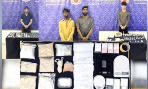 രാ​ജ്യ​ത്ത് വ​ൻ ല​ഹ​രി​വേ​ട്ട; 11 കി​ലോ​ഗ്രാം മ​യ​ക്കു​മ​രു​ന്ന് പി​ടി​ച്ചെ​ടു​ത്തു