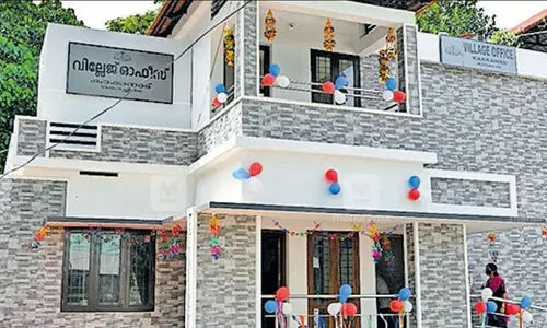 സ്മാർട്ടായി 43 വില്ലേജ് ഓഫിസുകൾ സ്മാർട്ടായി 43 വില്ലേജ് ഓഫിസുകൾ