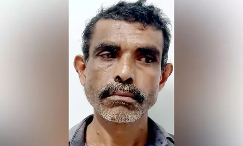 മ​ദ്യ​ല​ഹ​രി​യി​ൽ ആ​സി​ഡ് ആ​ക്ര​മ​ണം; യു​വാ​വി​ന് ഗു​രു​ത​ര പ​രി​ക്ക്,  അ​മ്മാ​വ​ൻ അ​റ​സ്റ്റി​ൽ