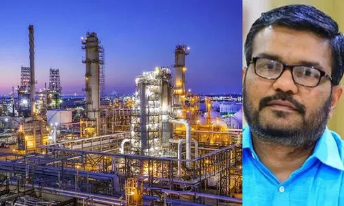 Panchayat License, MB Rajesh